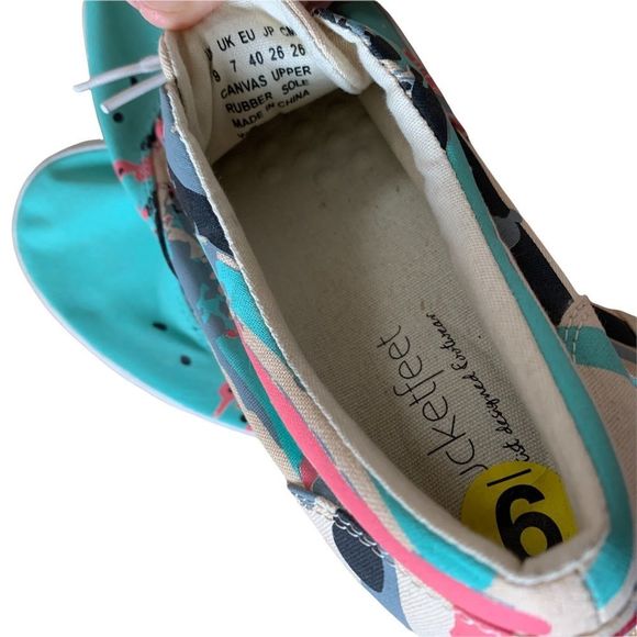 women's new bucket feet sneakers size 9 - Picture 6 of 6